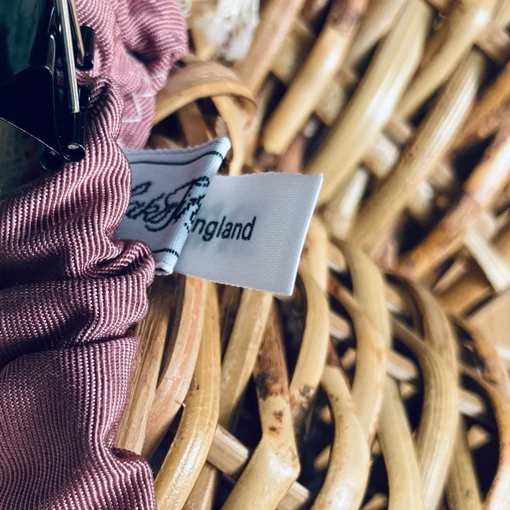 NWT Saks Fifth Avenue; Made in England. Heart shaped vintage lined wicker basket